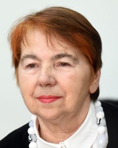 Лариса Брюховецька.